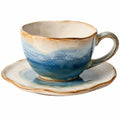 Handgefertigte Keramik-Teetasse mit Untertasse Wellenmuster Blau/Beige