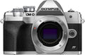 Olympus Systemkamera, Silber, OM-D E-M10 Mark IV Micro-Four-Thirds-, 20 MP Sensor, 5-Achsen-Bildstabilisation, Selfie-LCD-Bildschirm